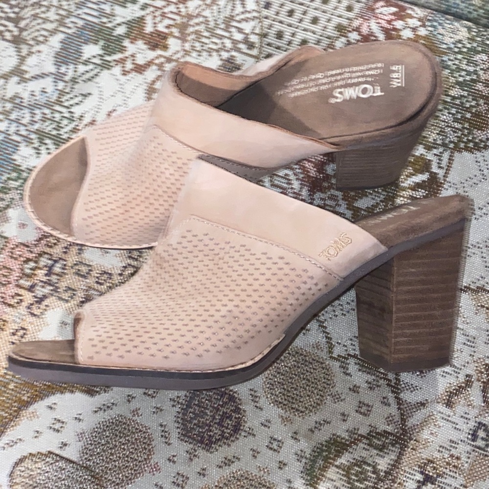 TOMS open toed heels size 8.5